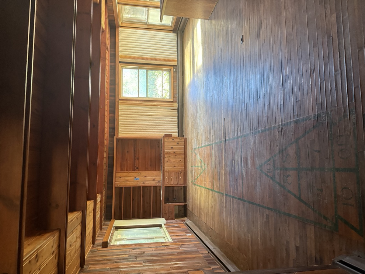 Back Living Room Before